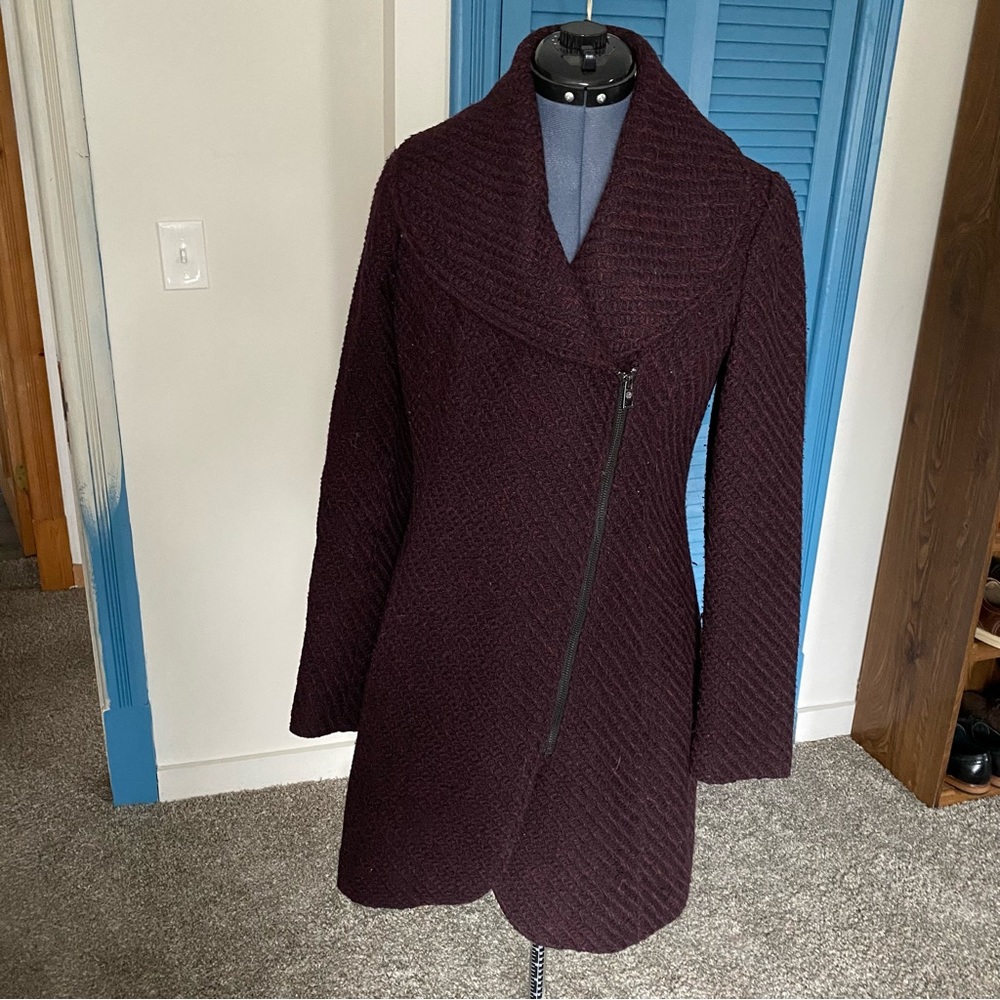 Maroon/Black Jessica Simpson Round Collared Coat